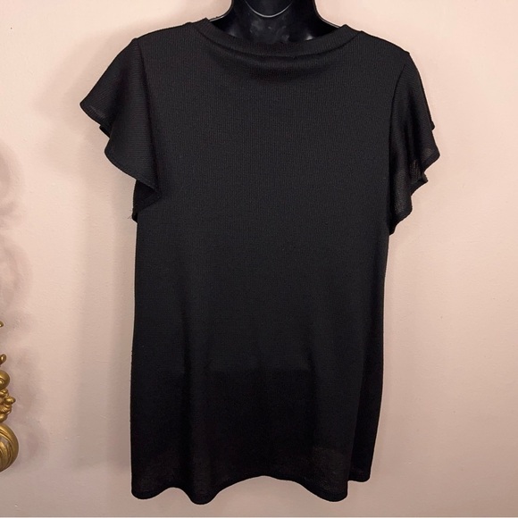 Medium Heimish Black Waffle Knit Top Short Sleeve White Lace Accent Vneck Stretc - Picture 10 of 13